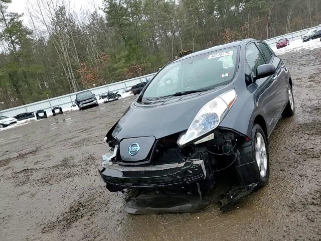 2013 Nissan Leaf - Image 10