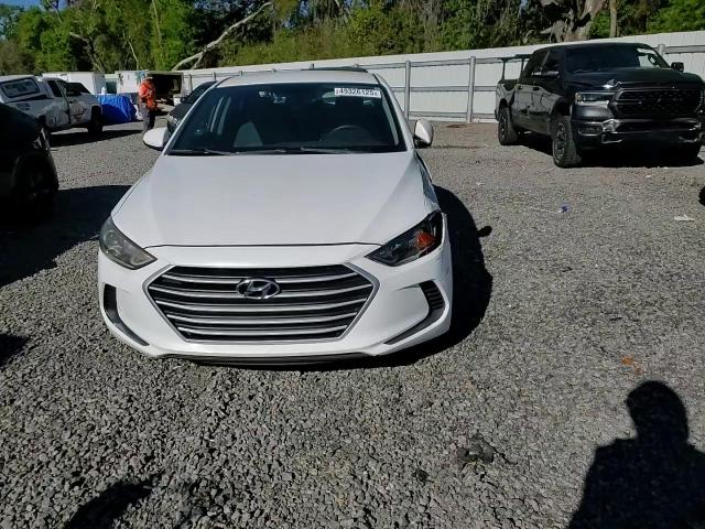 2017 Hyundai Elantra - Image 11