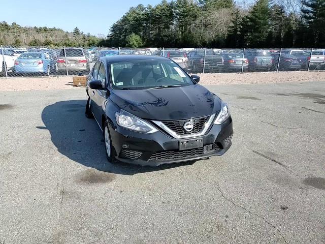 2019 Nissan Sentra - Image 11