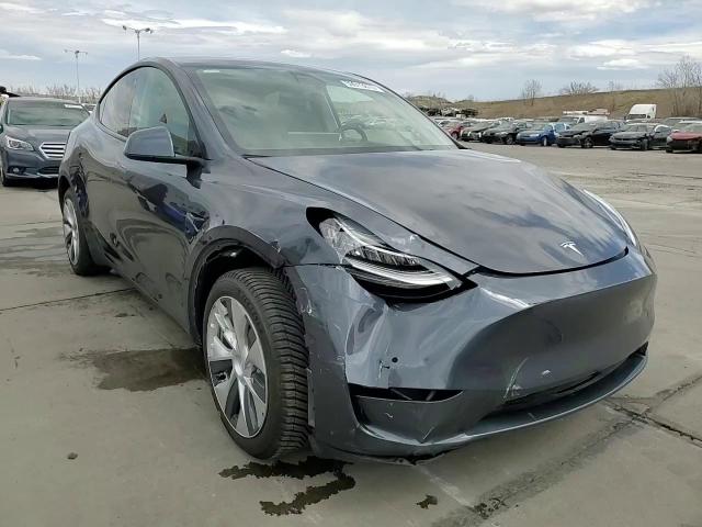 2022 Tesla Model Y VIN: 7SAYGDEE2NF443711 Lot: 50913815