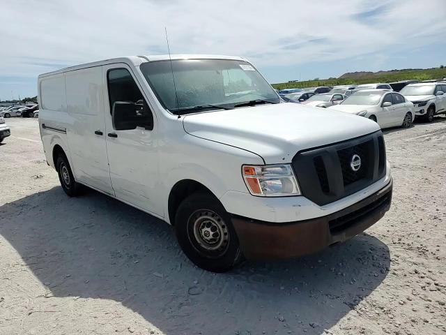 2012 Nissan NV - Image 14