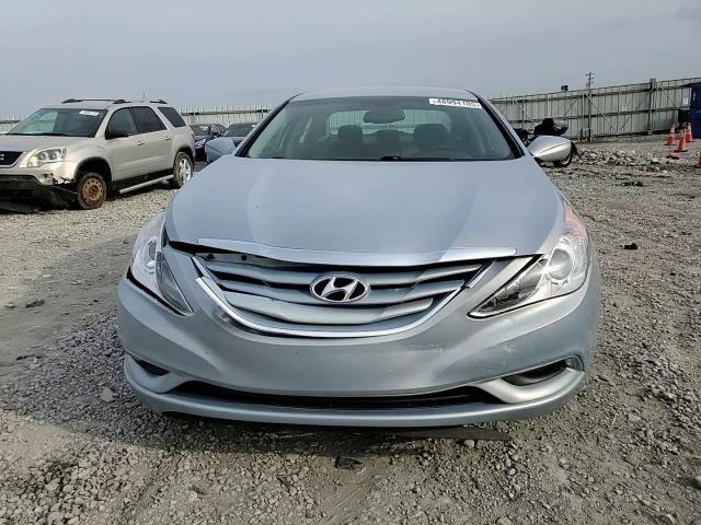 2012 Hyundai Sonata - Image 10