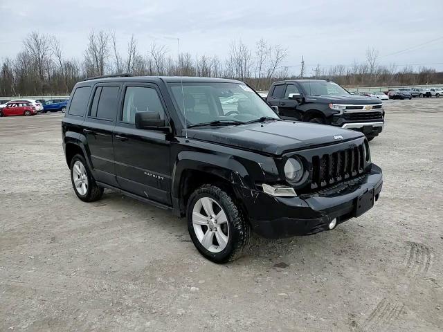 2017 Jeep Liberty (Patriot) - Image 14