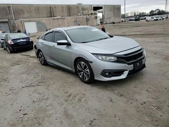 2016 Honda Civic - Image 10