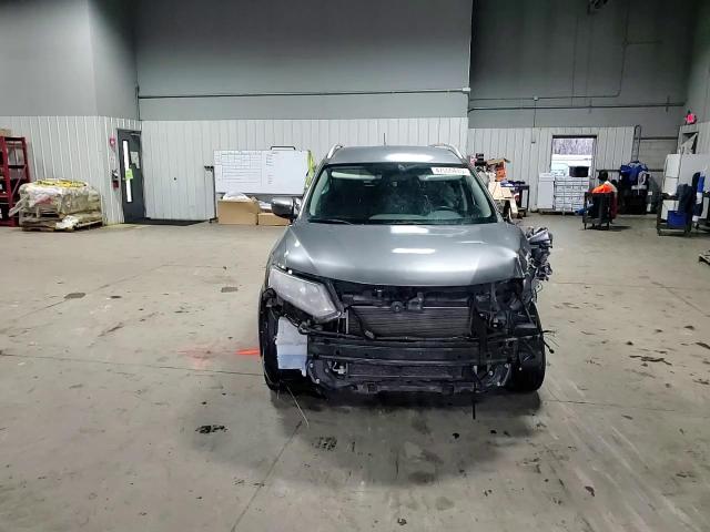2016 Nissan Rogue - Image 10
