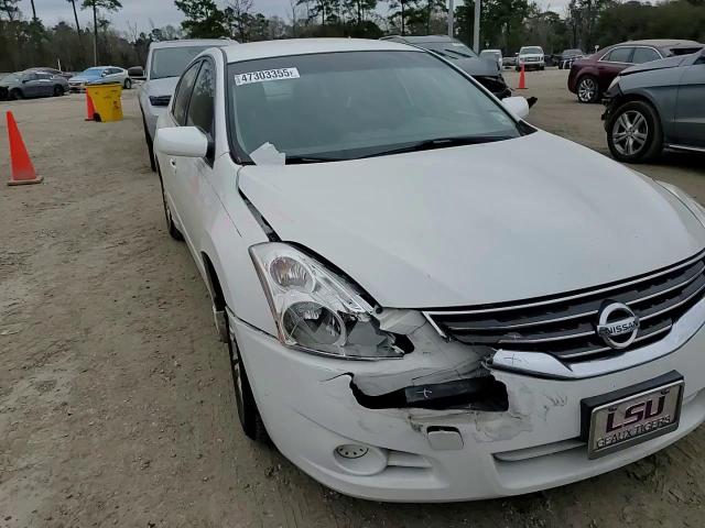 2011 Nissan Altima - Image 10