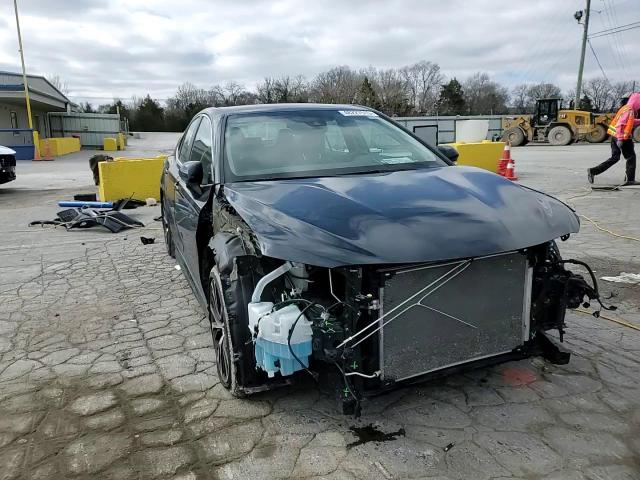 2019 Toyota Camry - Image 10