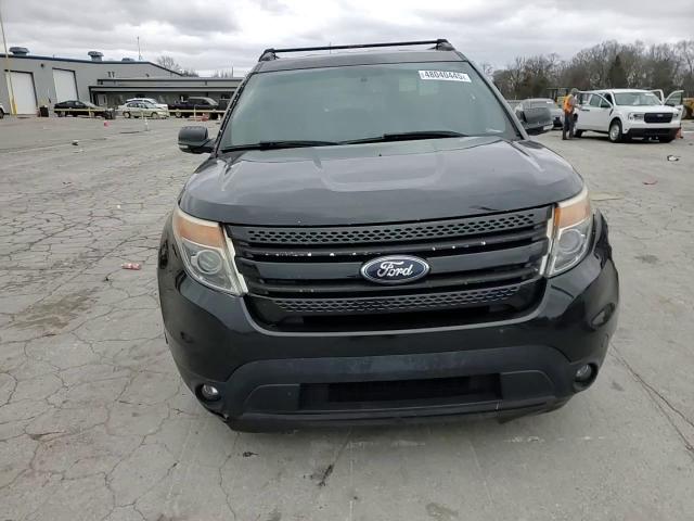 2015 Ford Explorer - Image 12