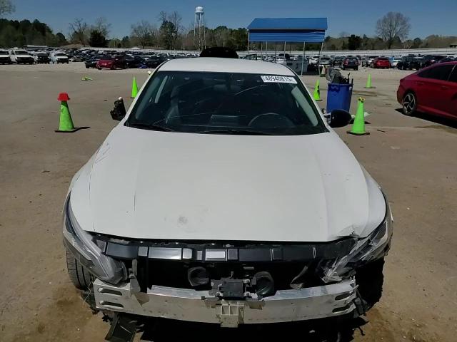 2019 Nissan Altima - Image 10