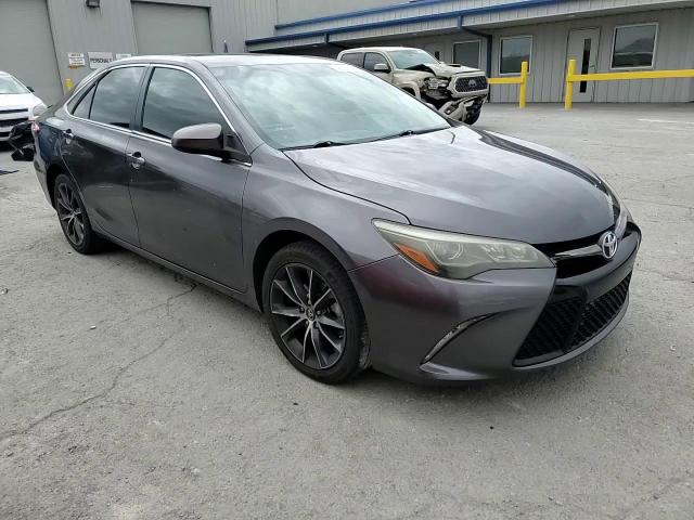 2015 Toyota Camry - Image 13