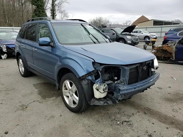 2010 Subaru Forester - Image 11