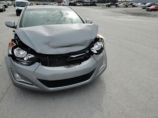 2015 Hyundai Elantra - Image 11