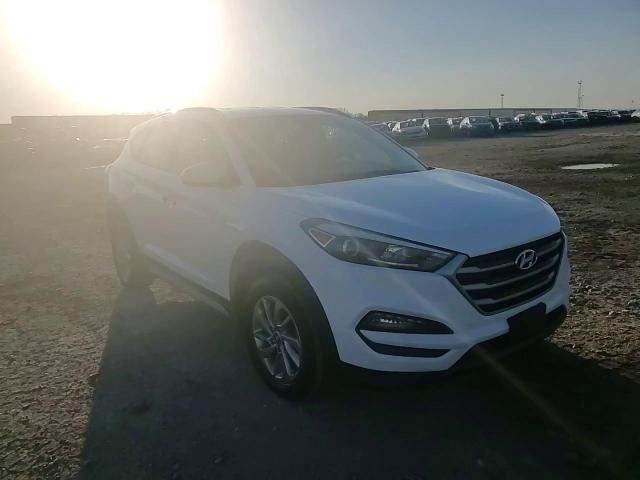 2018 Hyundai Tucson - Image 12