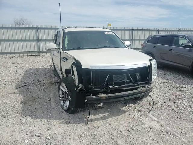 2012 Cadillac Escalade - Image 12