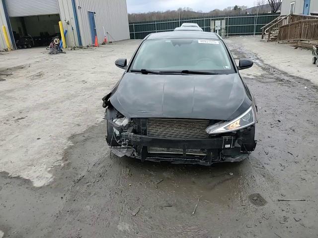 2020 Hyundai Elantra - Image 10