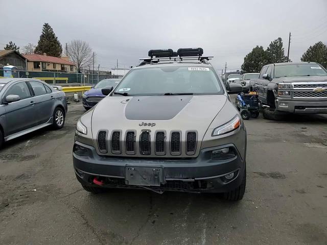 2017 Jeep Cherokee - Image 11