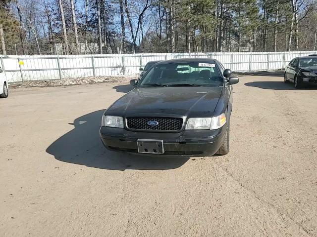 2010 Ford Crown Victoria - Image 10