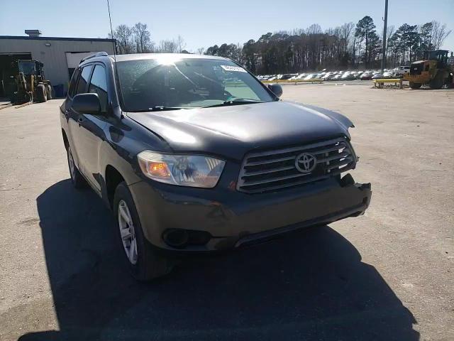 2010 Toyota Highlander - Image 12