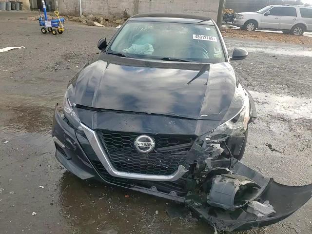 2019 Nissan Altima - Image 10