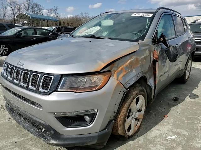 2020 Jeep Compass - Image 11