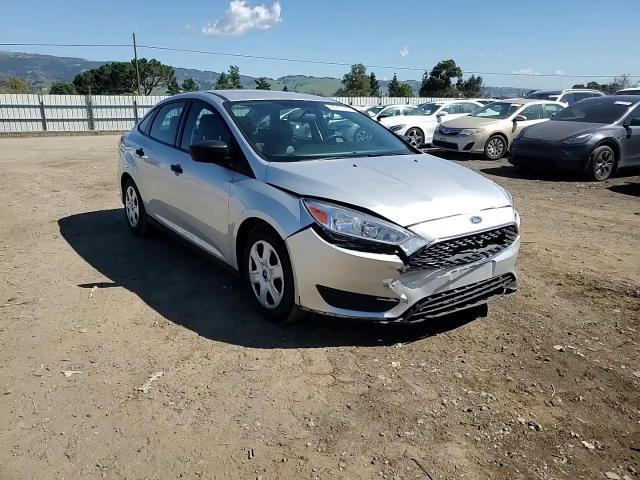 2015 Ford Focus - Image 11