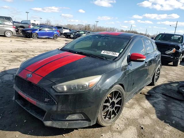 2015 Ford Focus - Image 10