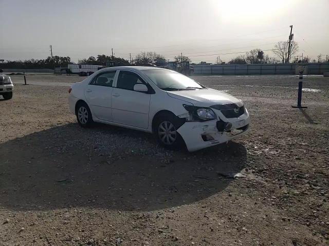 2010 Toyota Corolla - Image 11