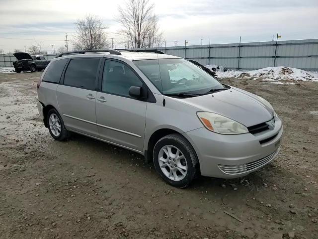 2005 Toyota Sienna - Image 11