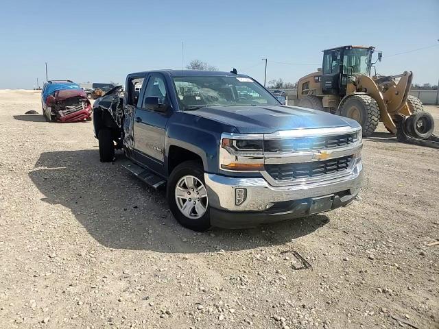 2018 Chevrolet Silverado - Image 11