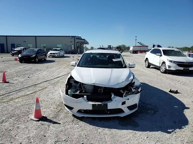 2016 Nissan Sentra - Image 13