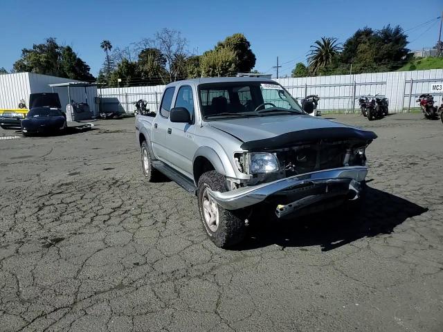 2002 Toyota Tacoma - Image 11
