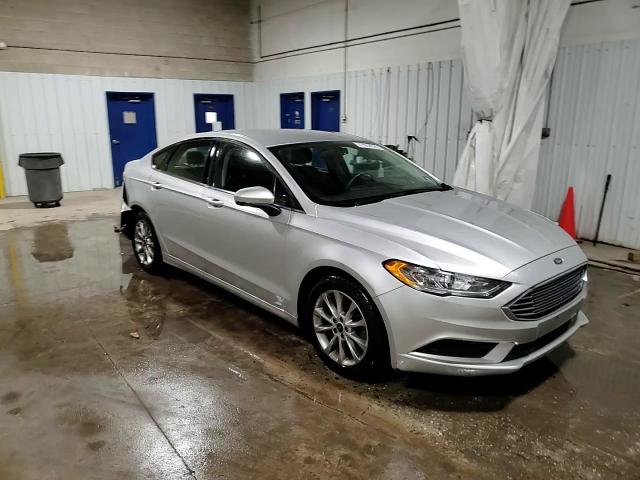 2017 Ford Fusion - Image 13