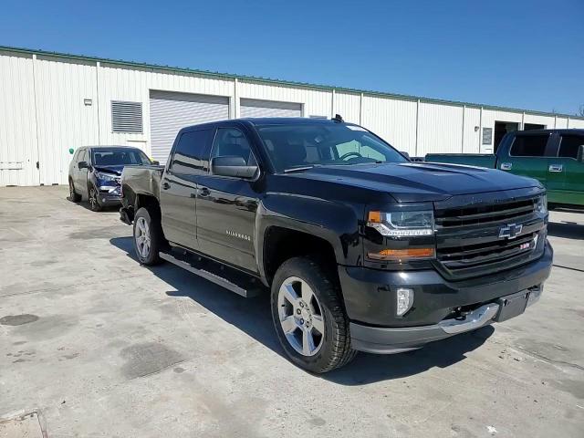 2017 Chevrolet Silverado - Image 10
