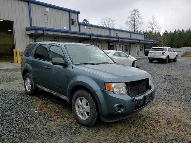 2011 Ford Escape - Image 11