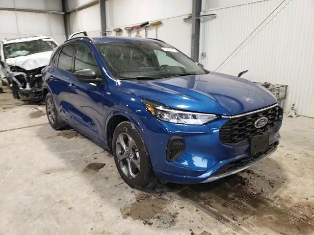 2023 Ford Escape - Image 12