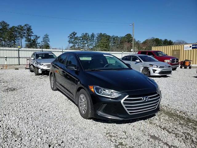 2017 Hyundai Elantra - Image 13