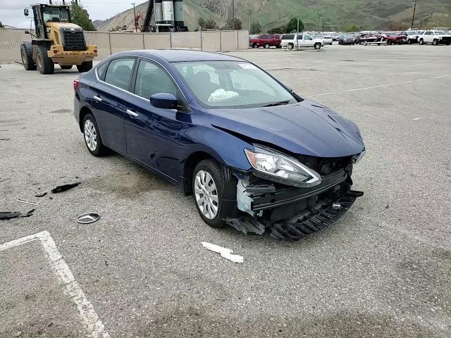 2019 Nissan Sentra - Image 10