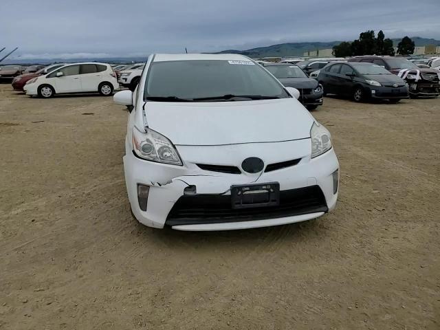 2012 Toyota Prius - Image 11