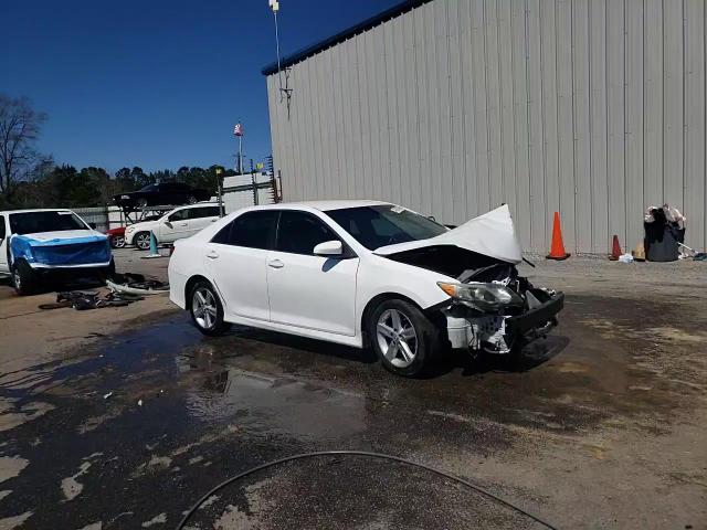2013 Toyota Camry - Image 14