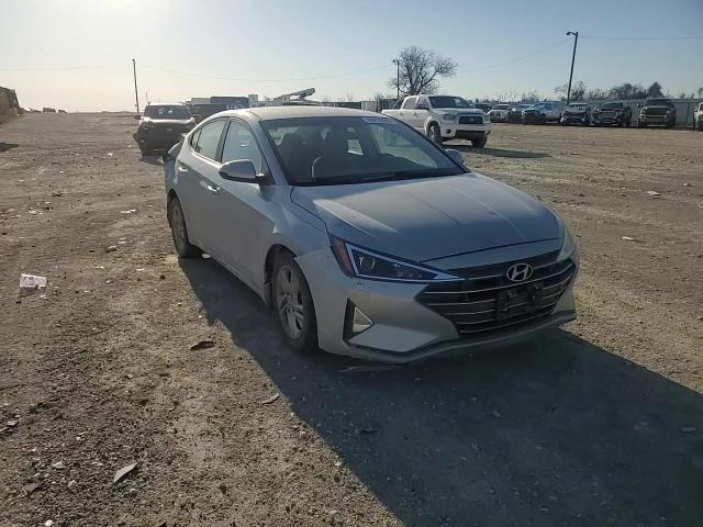 2020 Hyundai Elantra - Image 10