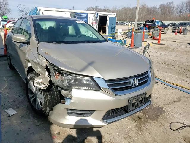 2015 Honda Accord - Image 13