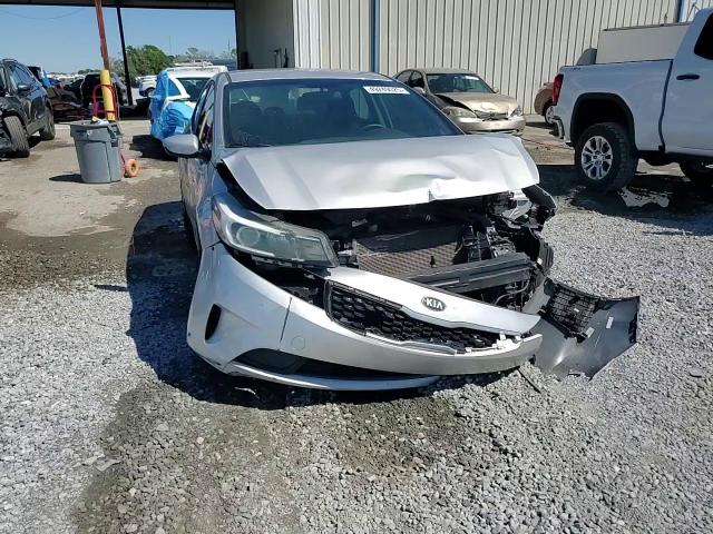 2018 Kia Forte - Image 13