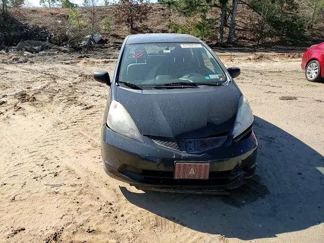 2011 Honda Fit - Image 10