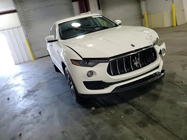 2017 Maserati Levante VIN: ZN661XUA2HX250084 Lot: 48720925