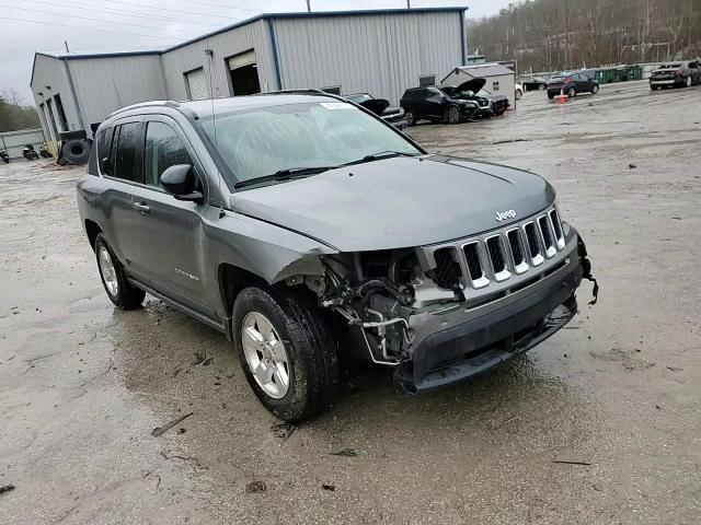 2013 Jeep Compass - Image 12