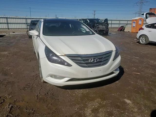 2013 Hyundai Sonata - Image 10