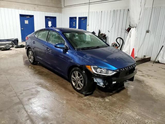 2017 Hyundai Elantra - Image 14
