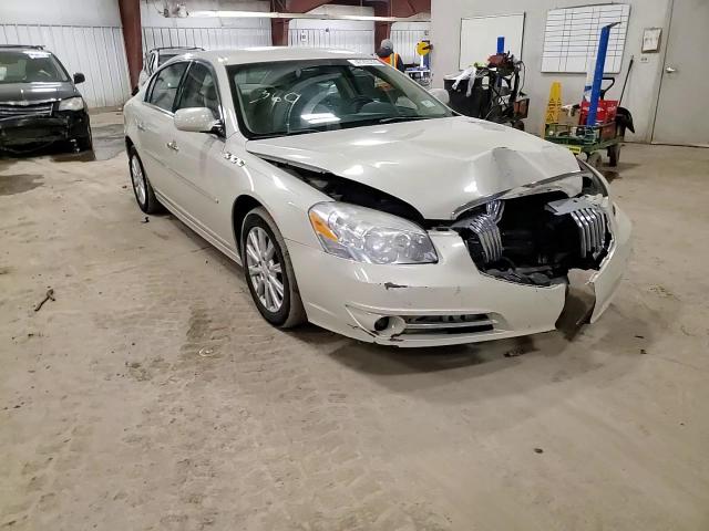 2011 Buick Lucerne - Image 11