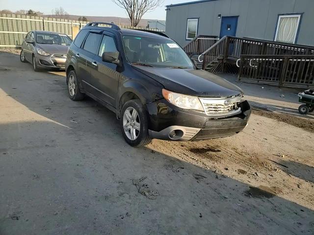 2009 Subaru Forester - Image 11