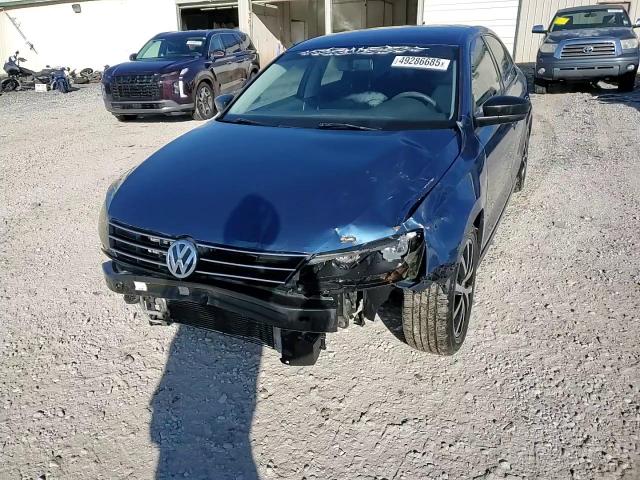 2016 Volkswagen Jetta - Image 14